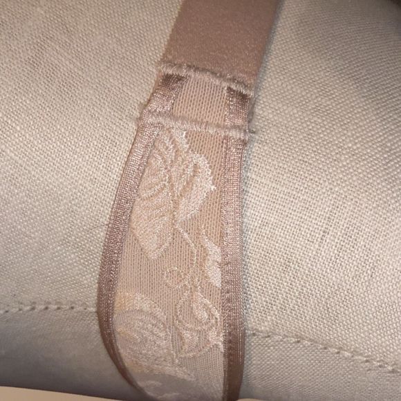 Wacoal Wide Strap Lined Non Molded Bra Size 40G - Picture 3 of 6